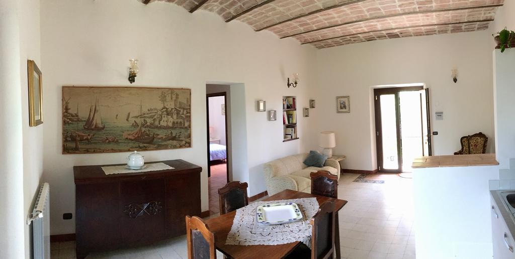 Agriturismo Casal Taccone Apartment Tarquinia Bagian luar foto